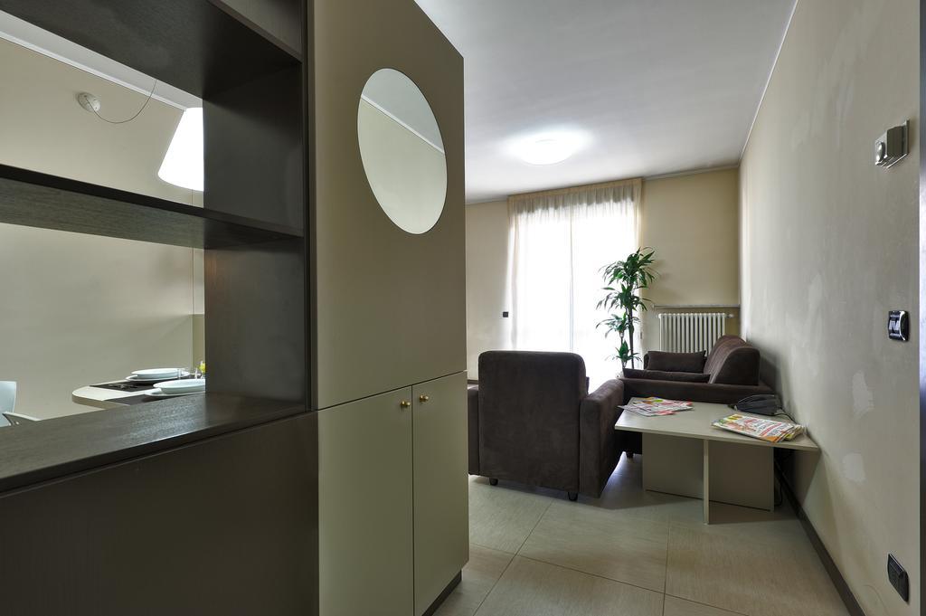 Residence La Sfera Pavia Kamer foto